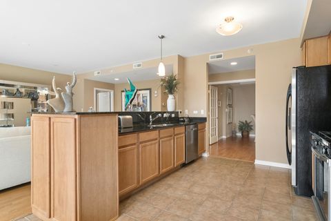 Tiny photo for 425 BENJAMIN Drive #202, Vernon Hills, IL 60061 (MLS # 12686518)