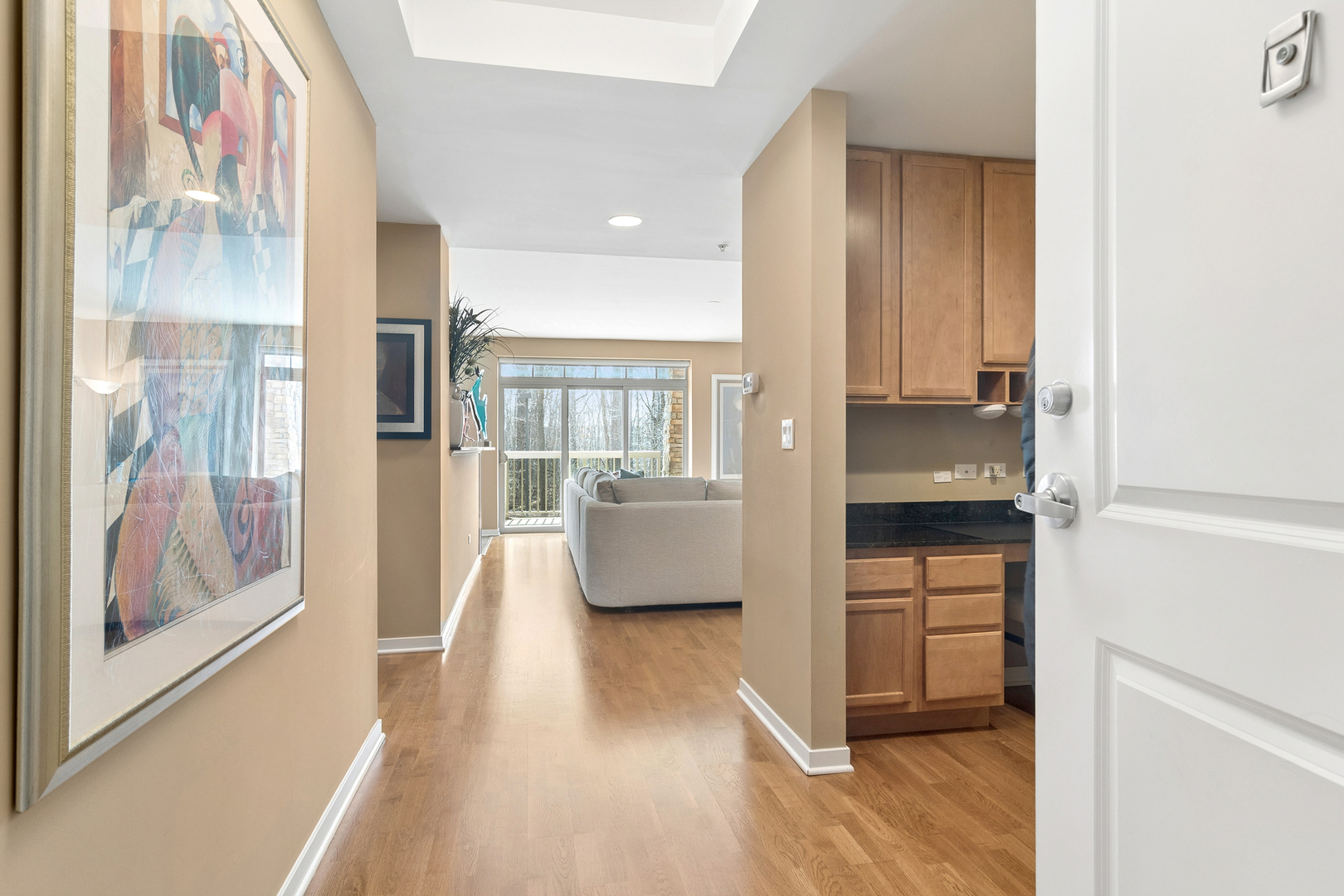 425 BENJAMIN Drive 202
