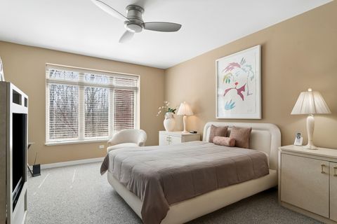 Tiny photo for 425 BENJAMIN Drive #202, Vernon Hills, IL 60061 (MLS # 12686518)