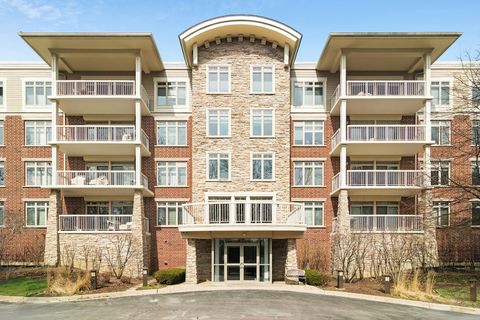 Tiny photo for 425 BENJAMIN Drive #202, Vernon Hills, IL 60061 (MLS # 12686518)