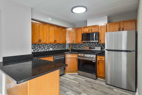 Tiny photo for 2115 W Farwell Avenue #511, Chicago, IL 60645 (MLS # 12736858)