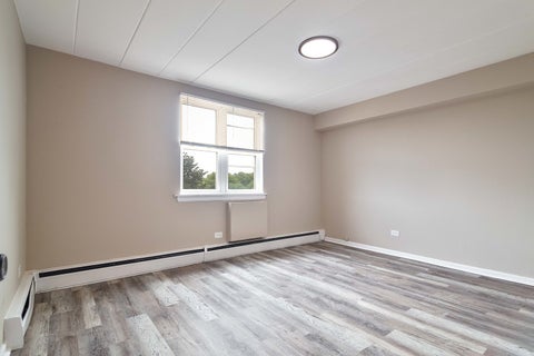 Tiny photo for 2115 W Farwell Avenue #511, Chicago, IL 60645 (MLS # 12736858)