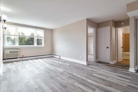 Tiny photo for 2115 W Farwell Avenue #511, Chicago, IL 60645 (MLS # 12736858)