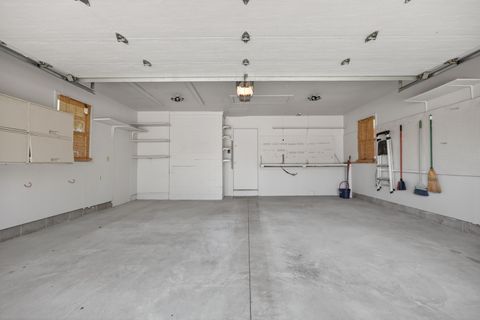 Tiny photo for 1305 E Vernon Avenue, Normal, IL 61761 (MLS # 12624908)