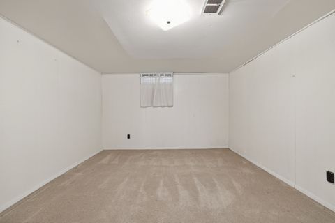 Tiny photo for 1305 E Vernon Avenue, Normal, IL 61761 (MLS # 12624908)