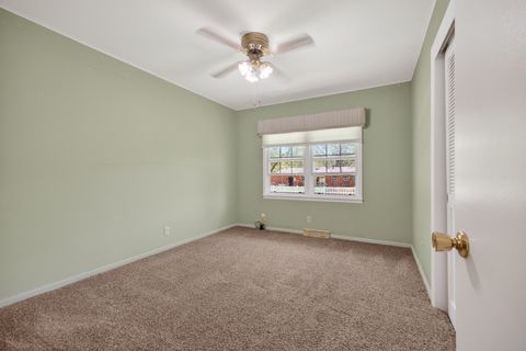 Tiny photo for 1305 E Vernon Avenue, Normal, IL 61761 (MLS # 12624908)
