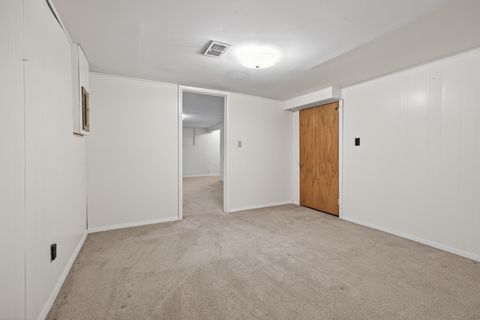 Tiny photo for 1305 E Vernon Avenue, Normal, IL 61761 (MLS # 12624908)