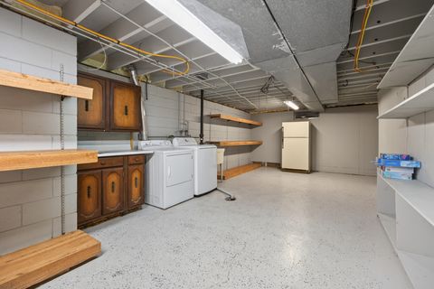 Tiny photo for 1305 E Vernon Avenue, Normal, IL 61761 (MLS # 12624908)