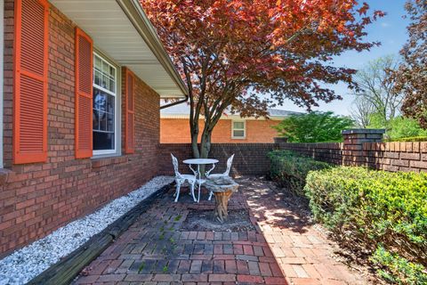 Tiny photo for 1305 E Vernon Avenue, Normal, IL 61761 (MLS # 12624908)