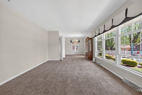 Tiny photo for 1305 E Vernon Avenue, Normal, IL 61761 (MLS # 12624908)