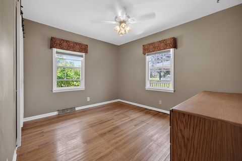 Tiny photo for 1305 E Vernon Avenue, Normal, IL 61761 (MLS # 12624908)