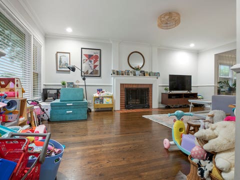 Tiny photo for 11617 S Maplewood Avenue, Chicago, IL 60655 (MLS # 12730112)