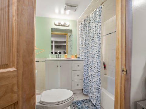 Tiny photo for 11617 S Maplewood Avenue, Chicago, IL 60655 (MLS # 12730112)