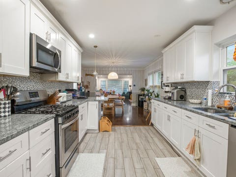 Tiny photo for 11617 S Maplewood Avenue, Chicago, IL 60655 (MLS # 12730112)