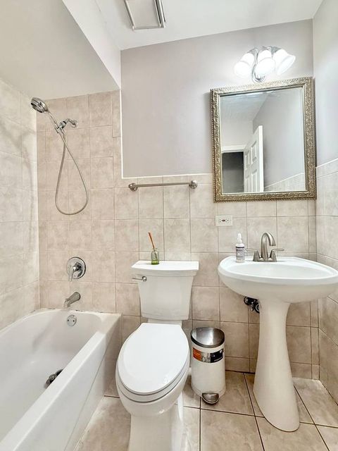 Tiny photo for 3 Catalpa Court, Woodridge, IL 60517 (MLS # 12517208)