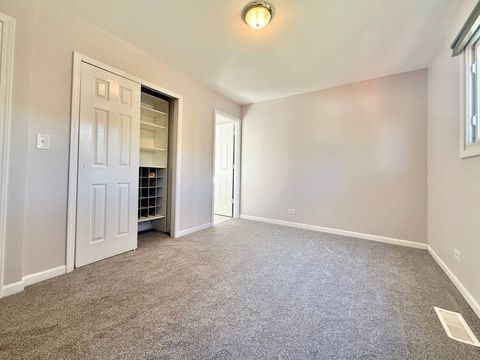 Tiny photo for 3 Catalpa Court, Woodridge, IL 60517 (MLS # 12517208)