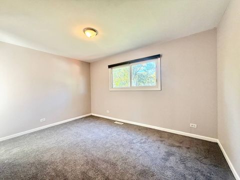 Tiny photo for 3 Catalpa Court, Woodridge, IL 60517 (MLS # 12517208)