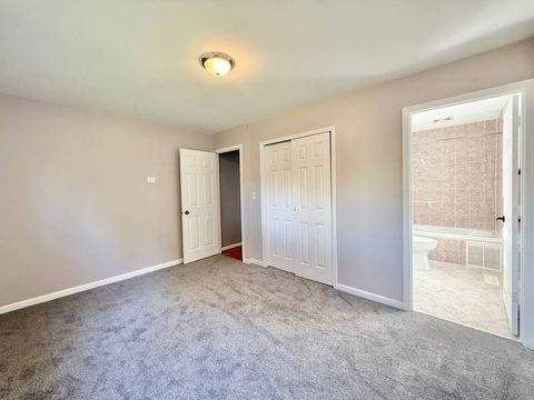 Tiny photo for 3 Catalpa Court, Woodridge, IL 60517 (MLS # 12517208)