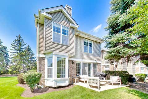 Tiny photo for 621 CITADEL Drive, Westmont, IL 60559 (MLS # 12732408)