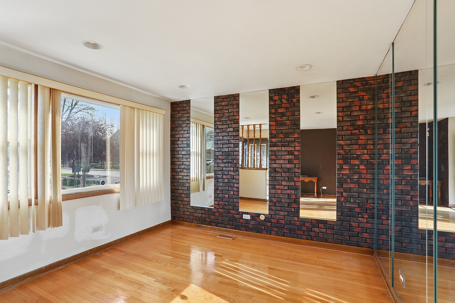 12154 S Justine Street