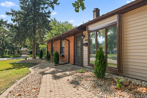 Tiny photo for 15060 Hale Drive, Orland Park, IL 60462 (MLS # 12481624)