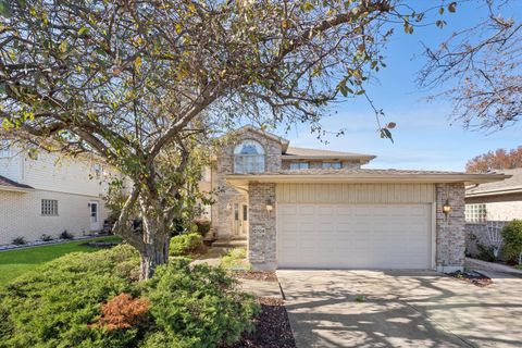 A home in Oak Lawn