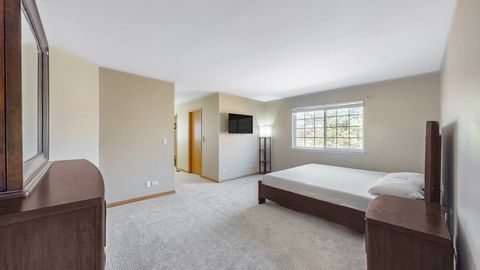 Tiny photo for 2500 Rosehall Lane, Aurora, IL 60503 (MLS # 12550259)