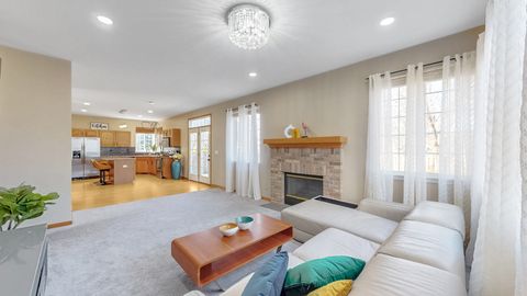 Tiny photo for 2500 Rosehall Lane, Aurora, IL 60503 (MLS # 12550259)