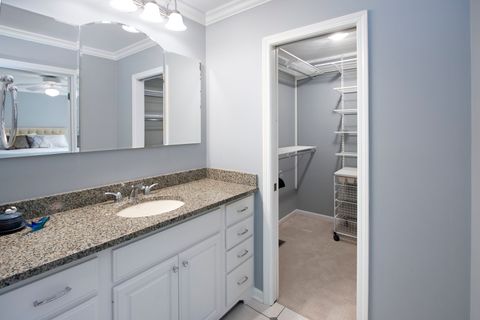 Tiny photo for 259 Timber Ridge Lane, Lake Barrington, IL 60010 (MLS # 12597630)