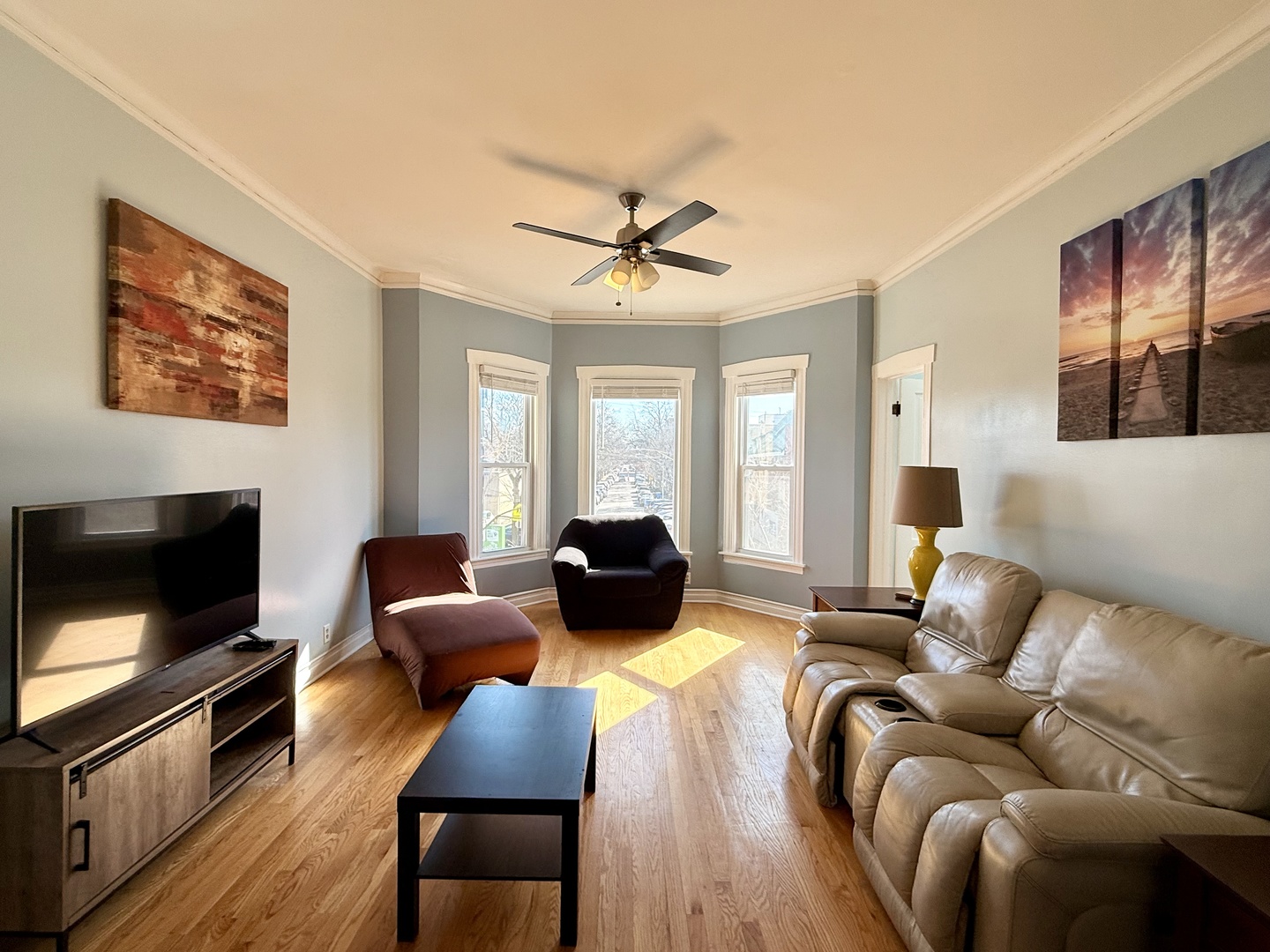 2604 W Fullerton Avenue 2