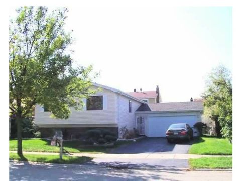 Photo of 1073 Foxworth Boulevard, Lombard, IL 60148 (MLS # 12367472)