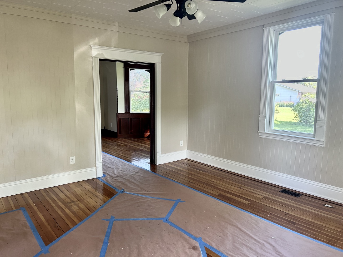 109 S Bureau Avenue