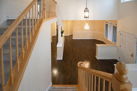 Tiny photo for 1827 WATERBURY Circle, Glenview, IL 60025 (MLS # 12568785)