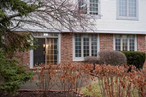 Tiny photo for 1827 WATERBURY Circle, Glenview, IL 60025 (MLS # 12568785)