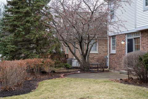 Tiny photo for 1827 WATERBURY Circle, Glenview, IL 60025 (MLS # 12568785)