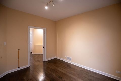 Tiny photo for 1827 WATERBURY Circle, Glenview, IL 60025 (MLS # 12568785)