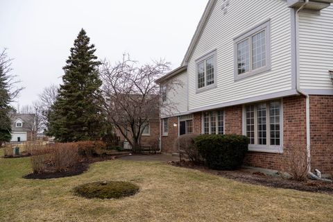Tiny photo for 1827 WATERBURY Circle, Glenview, IL 60025 (MLS # 12568785)