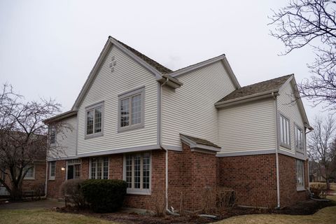 Tiny photo for 1827 WATERBURY Circle, Glenview, IL 60025 (MLS # 12568785)
