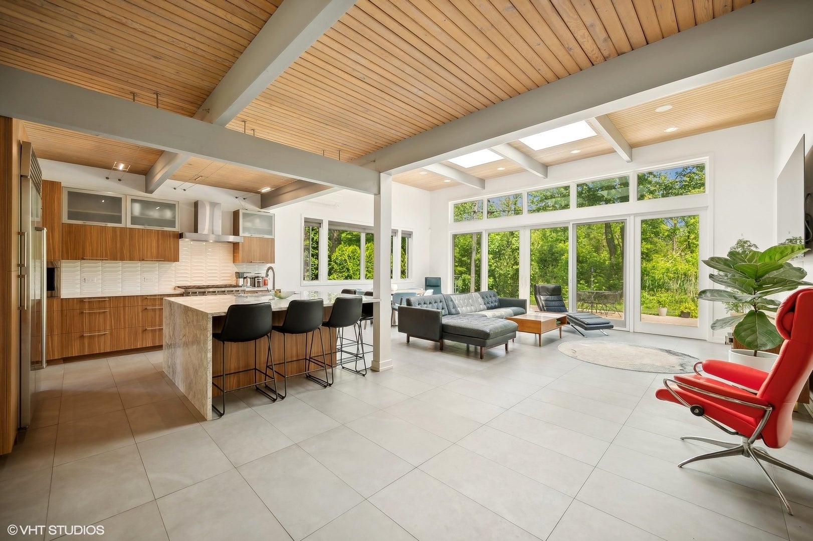 1185 Terrace Court