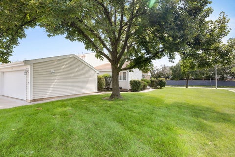 Tiny photo for 337 E Roland Drive, Glendale Heights, IL 60139 (MLS # 12788209)