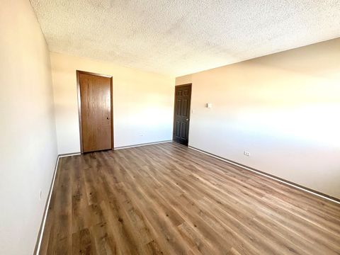 Tiny photo for 206 W Division Street #L, Villa Park, IL 60181 (MLS # 12574369)