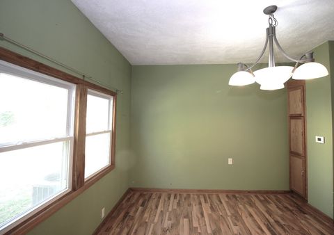 Tiny photo for 405 N Elm Street, Lexington, IL 61753 (MLS # 12489676)