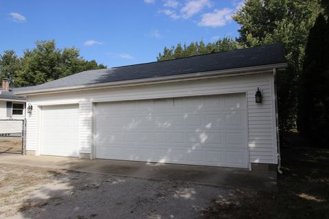 Tiny photo for 405 N Elm Street, Lexington, IL 61753 (MLS # 12489676)