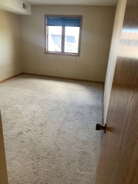 Tiny photo for 10420 Circle Drive #22B, Oak Lawn, IL 60453 (MLS # 12460910)