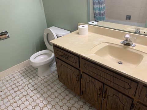 Tiny photo for 10420 Circle Drive #22B, Oak Lawn, IL 60453 (MLS # 12460910)
