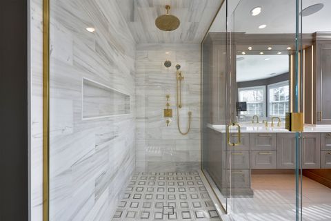 Tiny photo for 500 Stone Canyon Circle, Inverness, IL 60010 (MLS # 12588502)