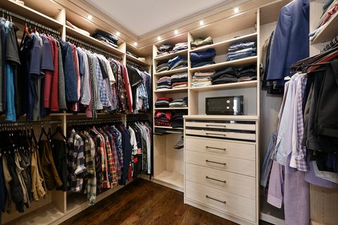 Tiny photo for 500 Stone Canyon Circle, Inverness, IL 60010 (MLS # 12588502)