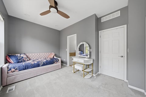 Tiny photo for 2502 S Calumet Avenue, Chicago, IL 60616 (MLS # 12707918)