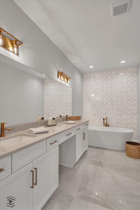 Tiny photo for 8855 Milwaukee Breakwater Drive, Frankfort, IL 60423 (MLS # 12571253)