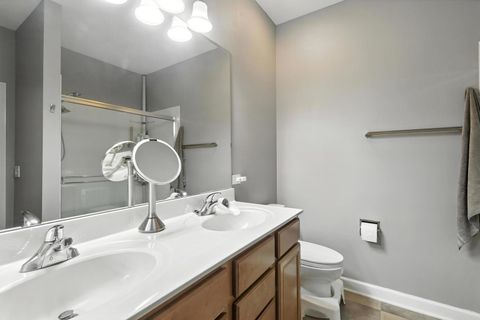 Tiny photo for 679 Central Avenue, Deerfield, IL 60015 (MLS # 12410942)